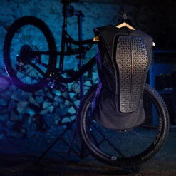 MTB, Ski And Snowboard Back Protector Vest - DBCK 500 -Decathlon Ski Shop k0fb43f5960a94ba315e8dca351dbb3b1