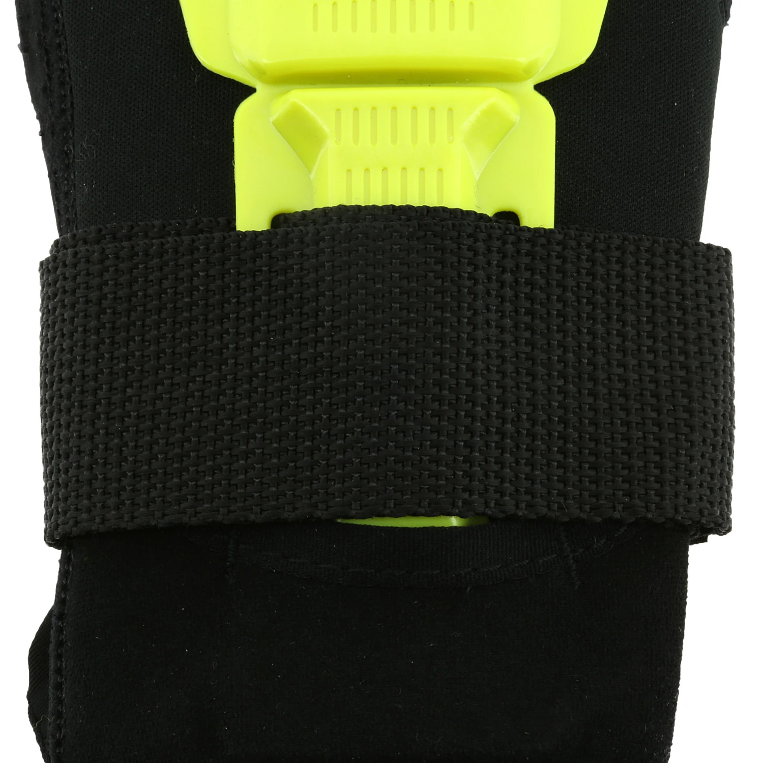 Adult And Junior Snowboarding Wrist Guard - Defence Wrist 4 Adult And Junior Snowboarding Wrist Guard - Defence Wrist - Image 4